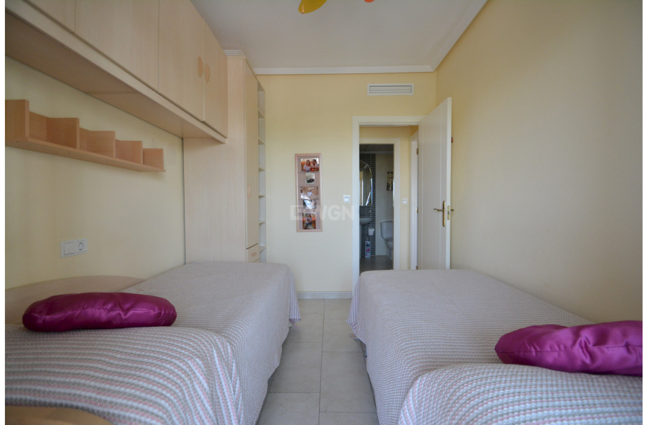 Odsprzedaż - Mieszkanie w bloku - Guardamar del Segura - Costa Blanca