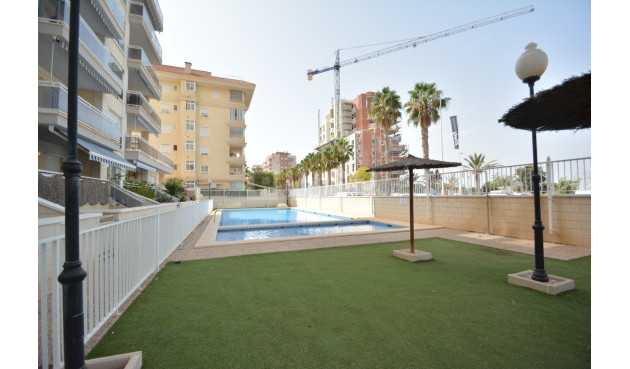 Odsprzedaż - Mieszkanie w bloku - Guardamar del Segura - Costa Blanca