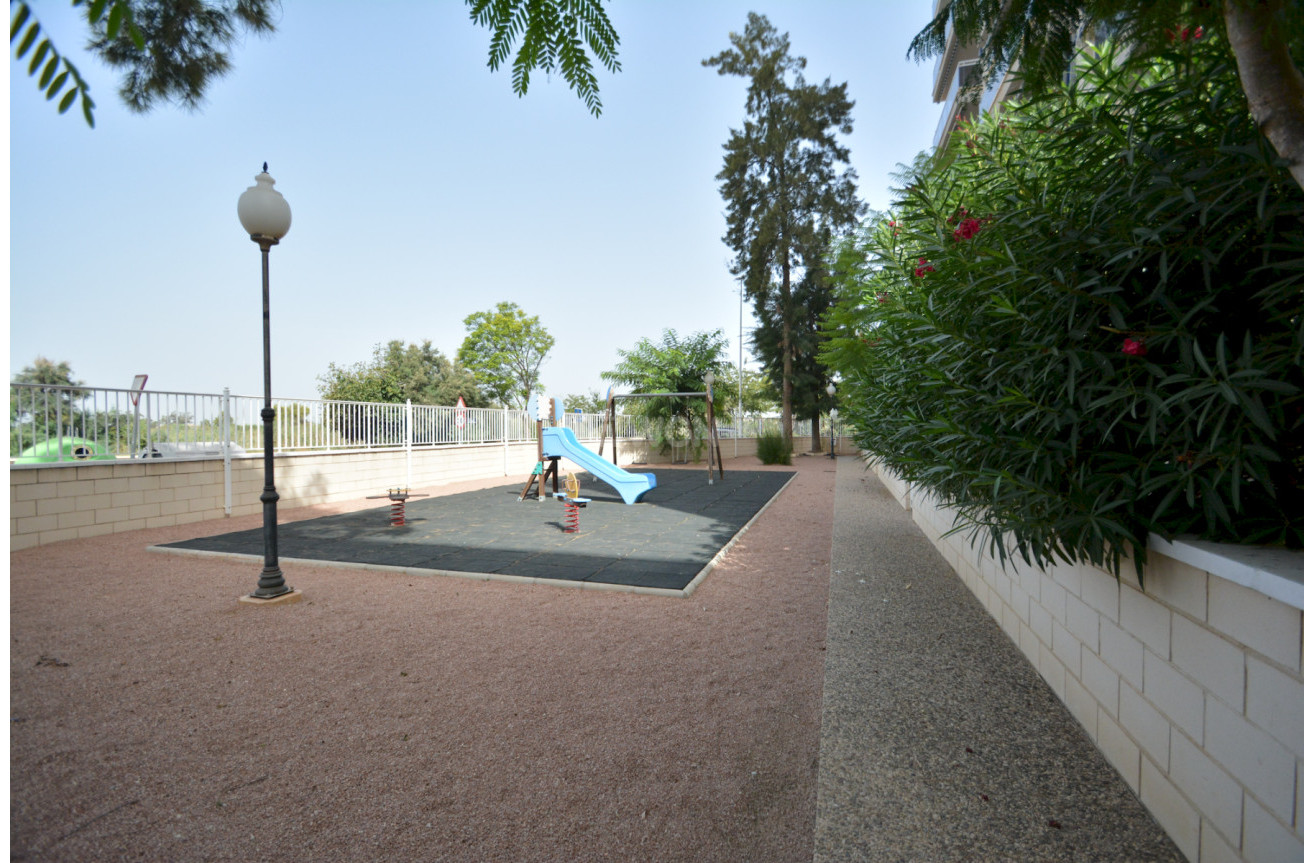 Odsprzedaż - Mieszkanie w bloku - Guardamar del Segura - Costa Blanca