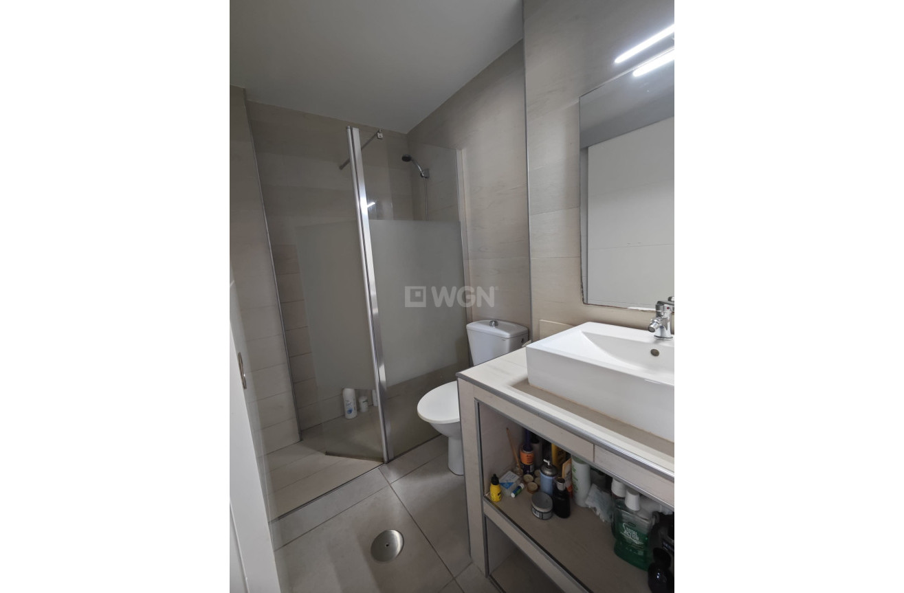 Resale - Apartment / flat - Torrevieja - Costa Blanca