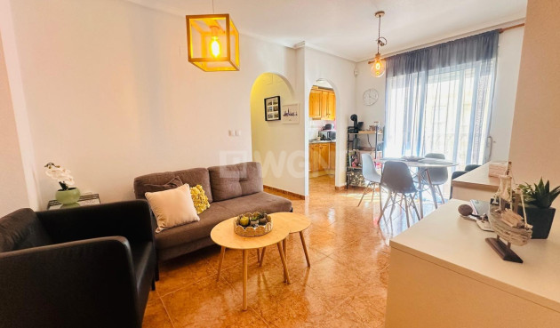 Reventa - Apartamento / piso - Torrevieja - Centro