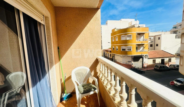 Reventa - Apartamento / piso - Torrevieja - Centro