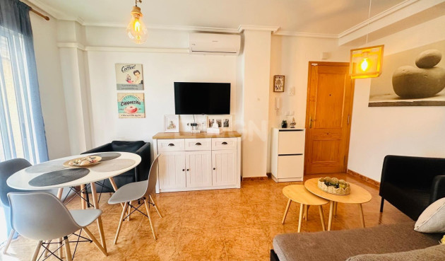 Reventa - Apartamento / piso - Torrevieja - Centro