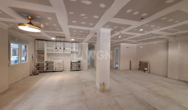 Resale - Apartment / flat - Torrevieja - Acequion