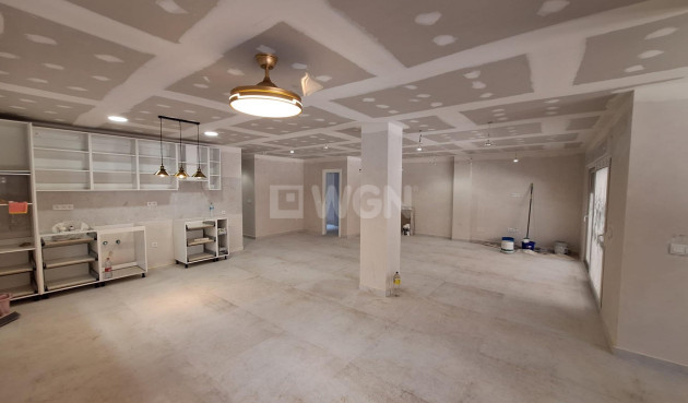 Resale - Apartment / flat - Torrevieja - Acequion