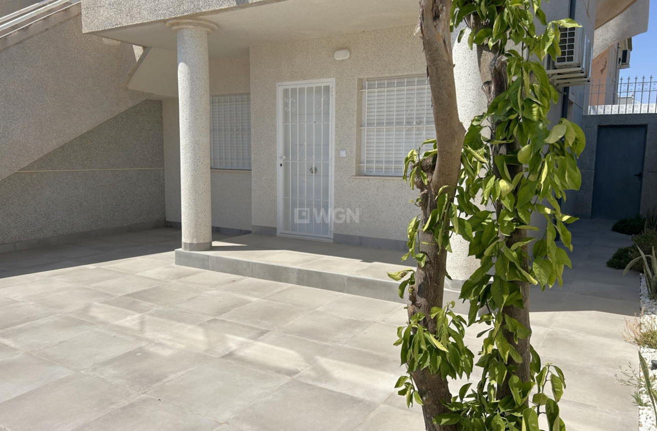 Wiederverkauf - Bungalow - Torrevieja - El Chaparral