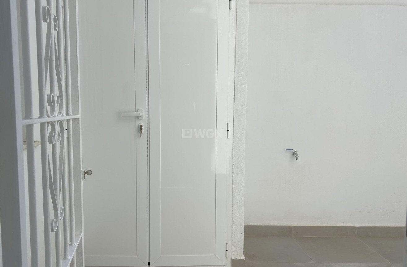 Wiederverkauf - Bungalow - Torrevieja - El Chaparral