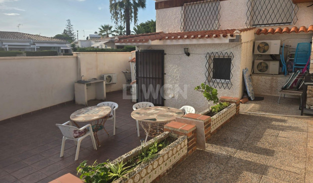 Odsprzedaż - Villa - Orihuela Costa - Campoamor