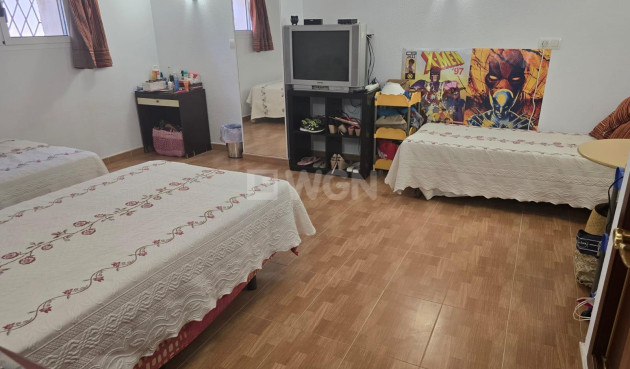 Odsprzedaż - Villa - Orihuela Costa - Campoamor