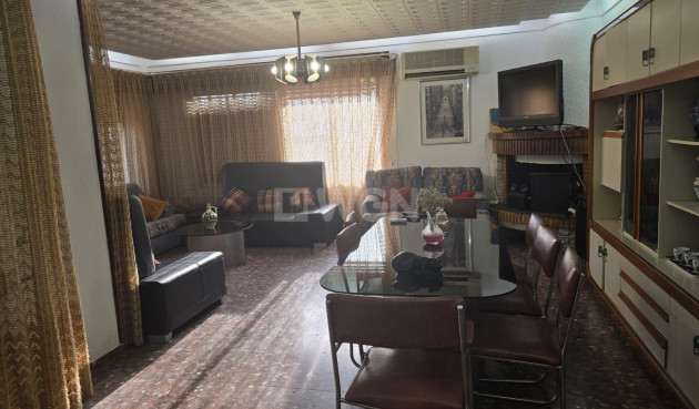 Odsprzedaż - Villa - Orihuela Costa - Campoamor