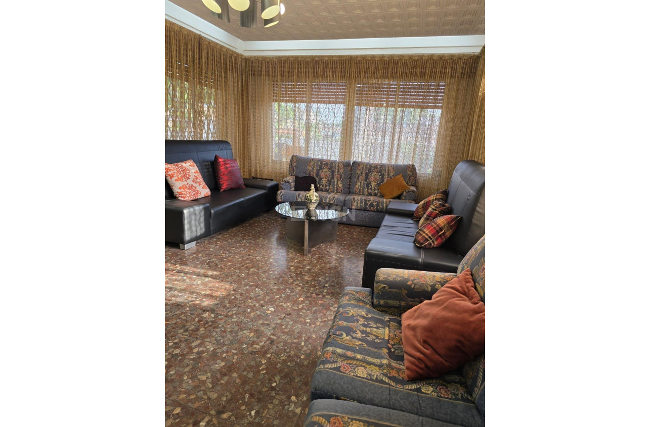 Odsprzedaż - Villa - Orihuela Costa - Campoamor