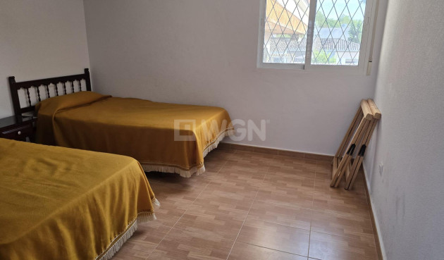 Odsprzedaż - Villa - Orihuela Costa - Campoamor