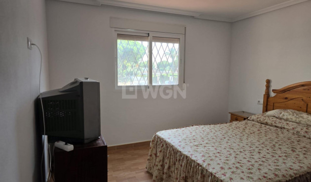 Odsprzedaż - Villa - Orihuela Costa - Campoamor