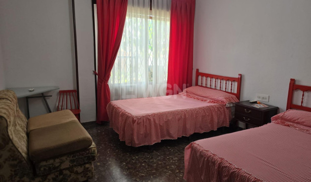 Odsprzedaż - Villa - Orihuela Costa - Campoamor