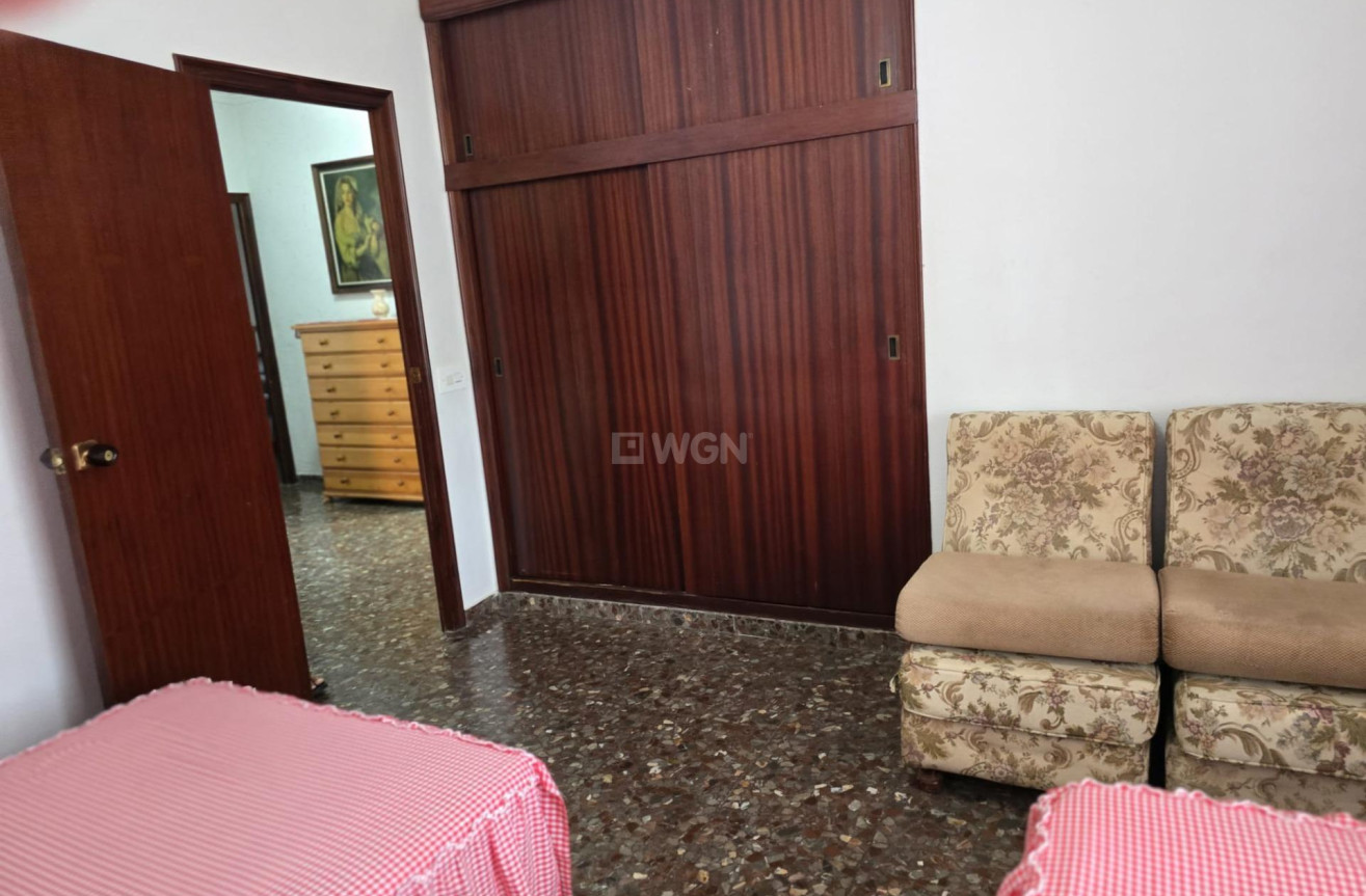 Odsprzedaż - Villa - Orihuela Costa - Campoamor