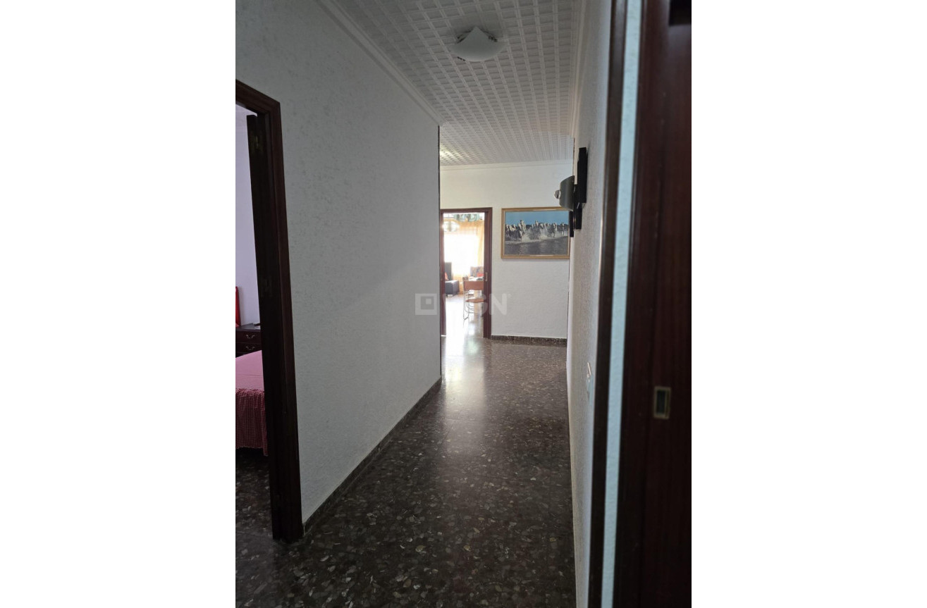 Odsprzedaż - Villa - Orihuela Costa - Campoamor