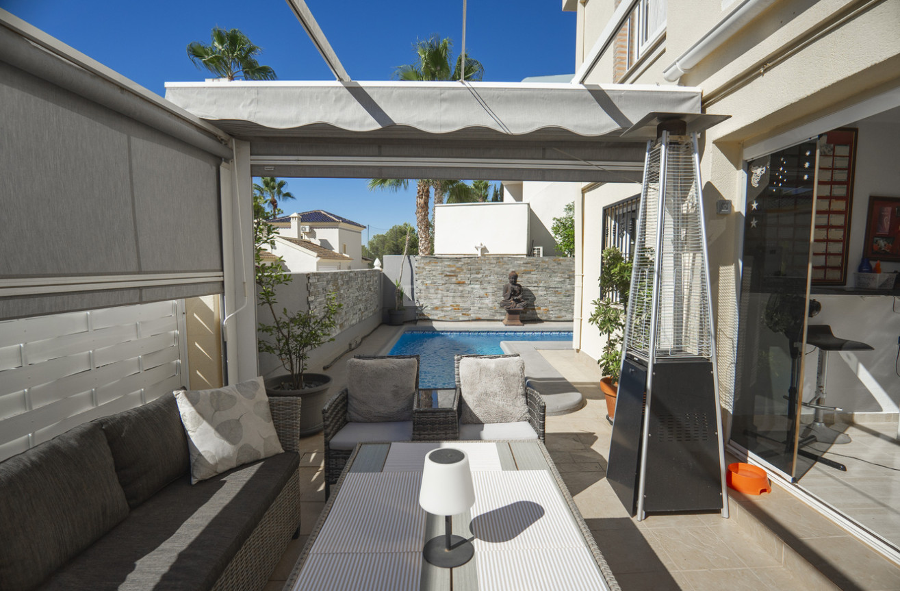 Odsprzedaż - Villa - Las Ramblas Golf - Calle Mayor