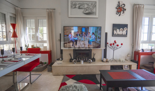 Odsprzedaż - Villa - Las Ramblas Golf - Calle Mayor