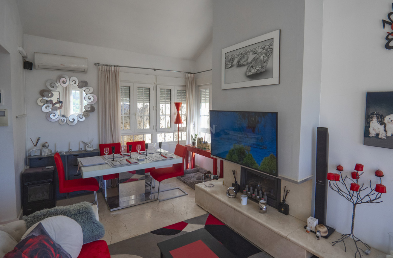 Odsprzedaż - Villa - Las Ramblas Golf - Calle Mayor