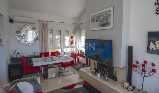 Odsprzedaż - Villa - Las Ramblas Golf - Calle Mayor