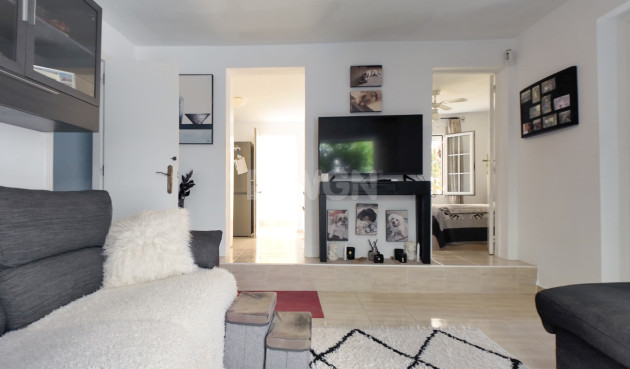 Odsprzedaż - Villa - Las Ramblas Golf - Calle Mayor