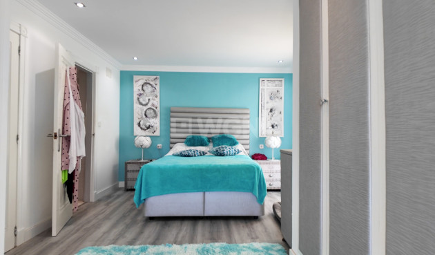 Odsprzedaż - Villa - Las Ramblas Golf - Calle Mayor