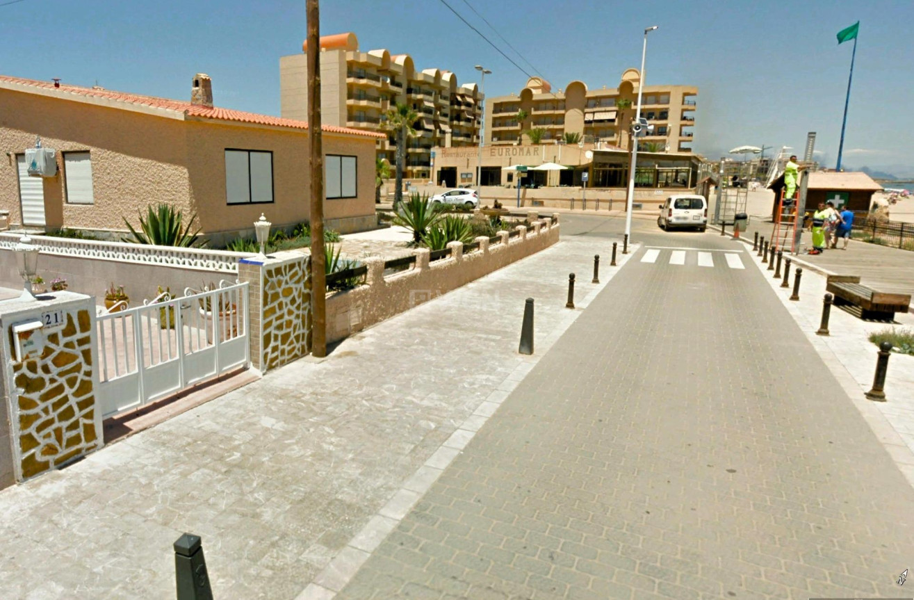 Odsprzedaż - Kamienica - Torrevieja - La Mata