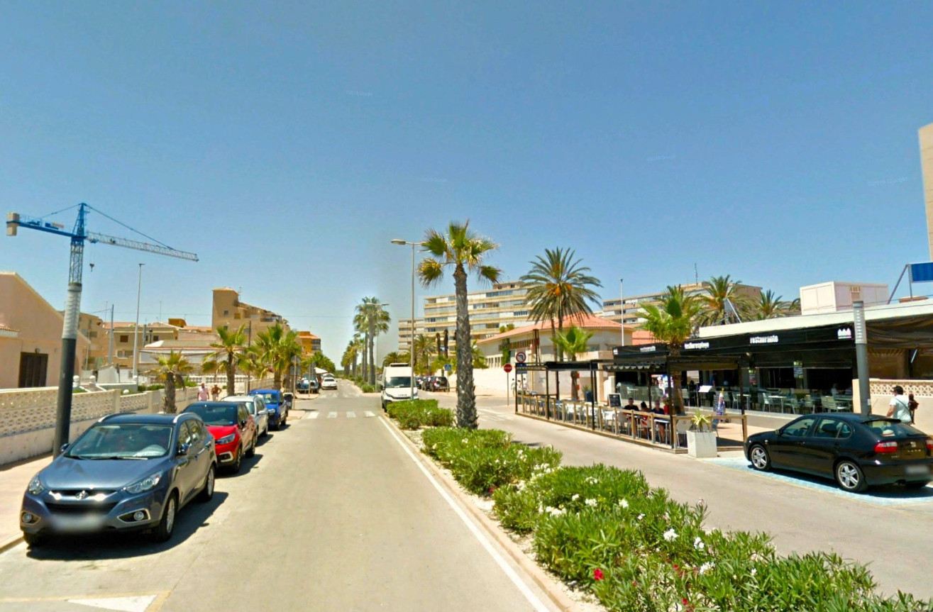 Odsprzedaż - Kamienica - Torrevieja - La Mata