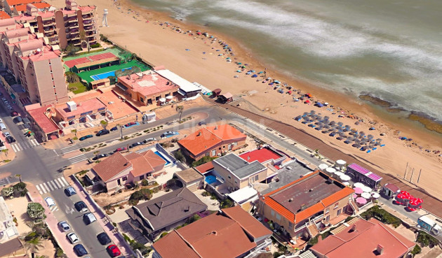 Odsprzedaż - Kamienica - Torrevieja - La Mata