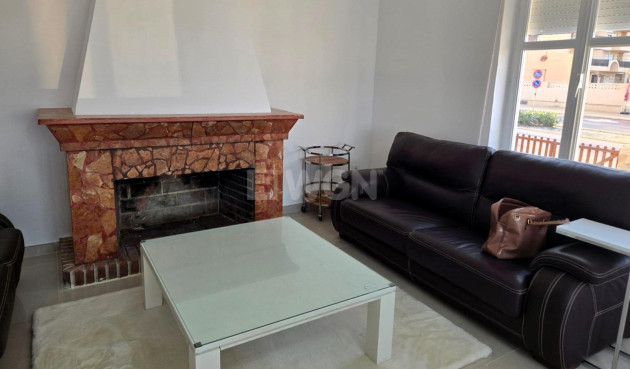 Odsprzedaż - Kamienica - Torrevieja - La Mata