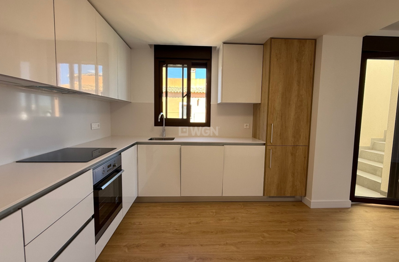 Odsprzedaż - Daszek - Orihuela - Inland