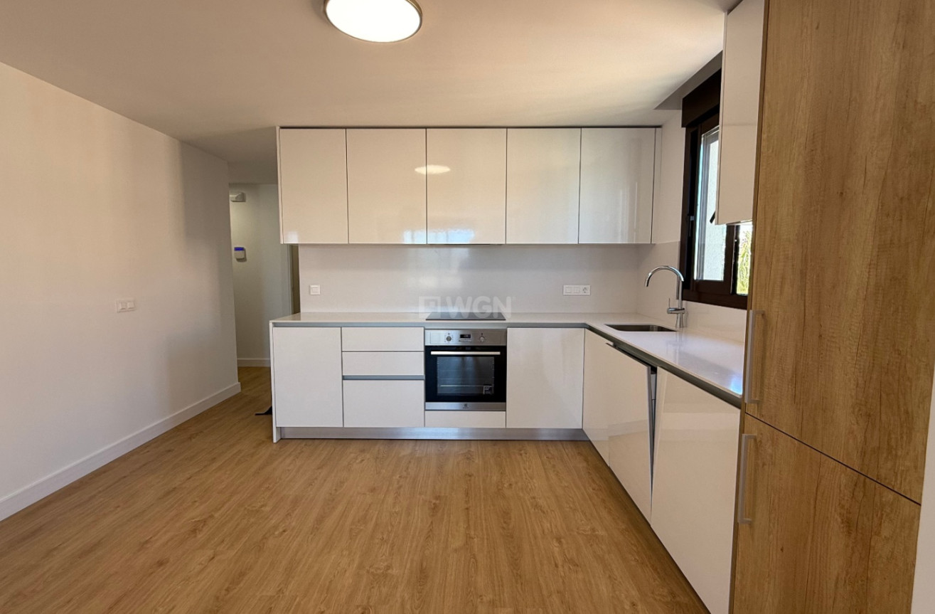 Odsprzedaż - Daszek - Orihuela - Inland