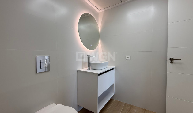 Odsprzedaż - Daszek - Orihuela - Inland