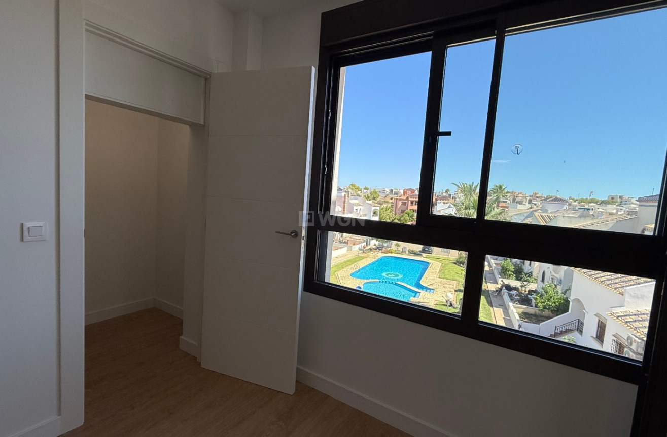 Odsprzedaż - Daszek - Orihuela - Inland