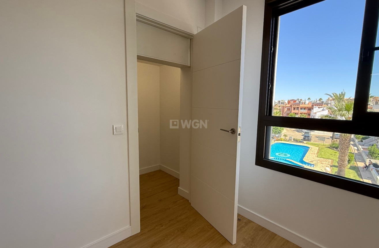 Odsprzedaż - Daszek - Orihuela - Inland