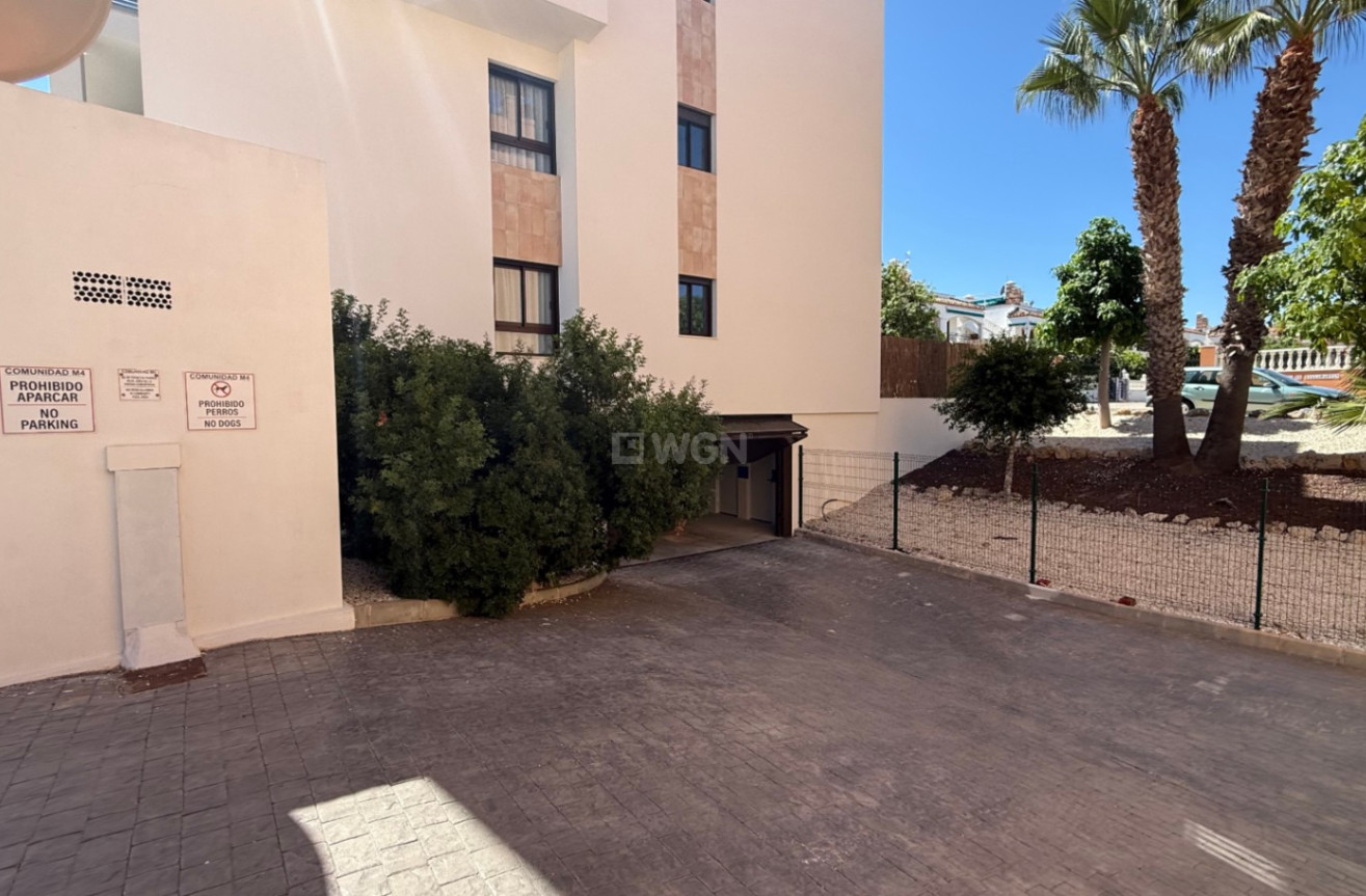 Odsprzedaż - Daszek - Orihuela - Inland