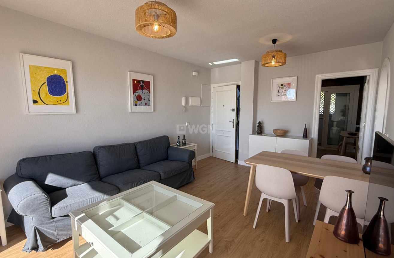 Resale - Apartment / flat - Orihuela - Inland