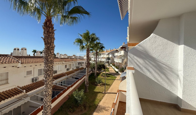 Resale - Apartment / flat - Orihuela - Inland