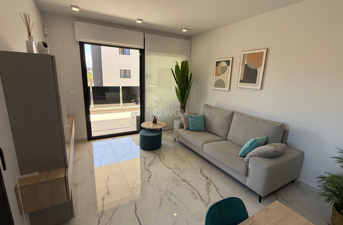 Resale - Apartment / flat - Orihuela - Inland