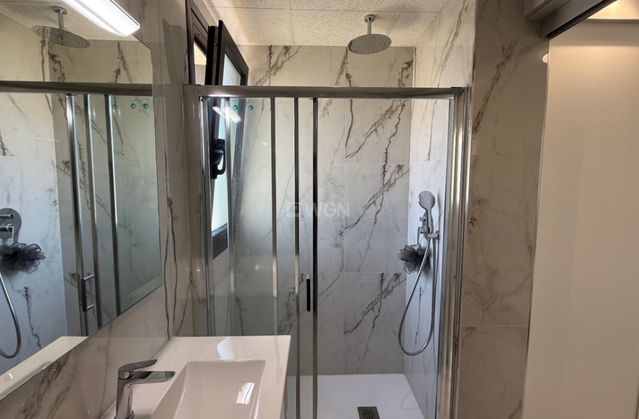 Resale - Apartment / flat - Orihuela - Inland