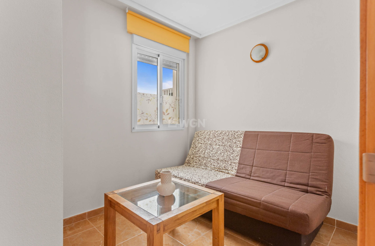 Resale - Apartment / flat - Torrevieja - Costa Blanca