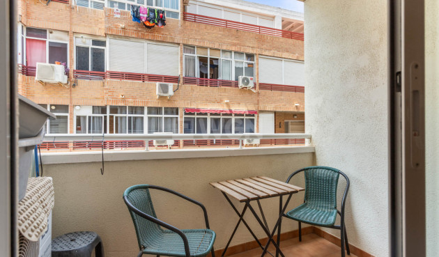 Resale - Apartment / flat - Torrevieja - Costa Blanca