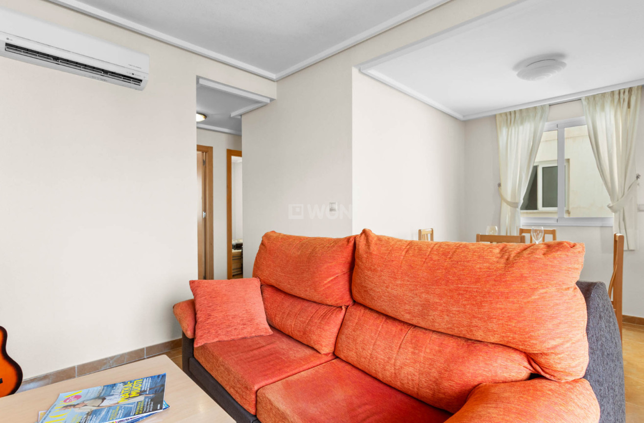 Odsprzedaż - Mieszkanie w bloku - Torrevieja - Costa Blanca