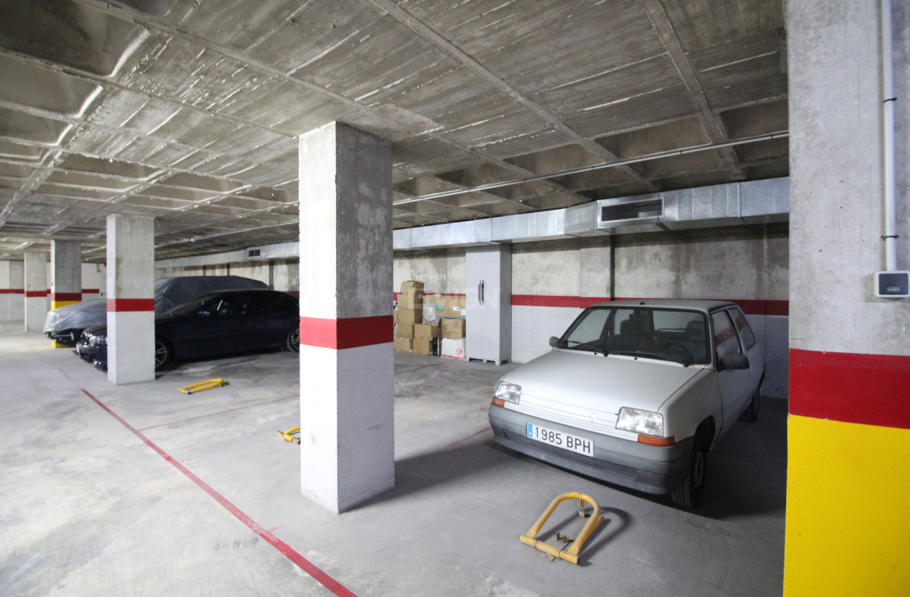 Odsprzedaż - Mieszkanie w bloku - Torrevieja - Costa Blanca