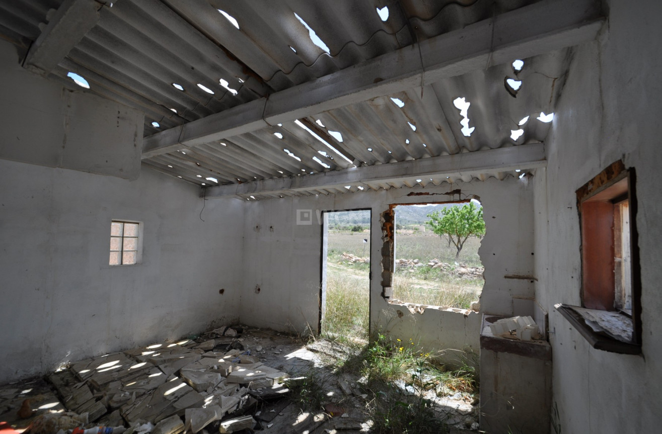 Reventa - Parcela / Terreno - Yecla - Inland