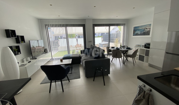 Odsprzedaż - Villa - Lo Romero Golf - Costa Blanca