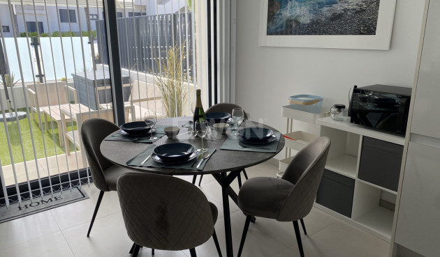 Odsprzedaż - Villa - Lo Romero Golf - Costa Blanca