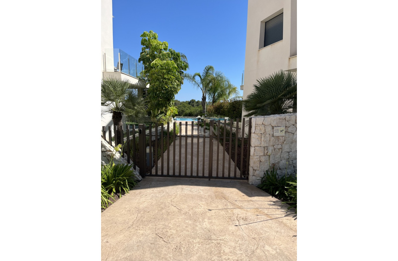 Odsprzedaż - Villa - Lo Romero Golf - Costa Blanca