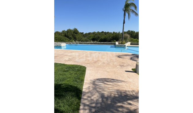 Odsprzedaż - Villa - Lo Romero Golf - Costa Blanca