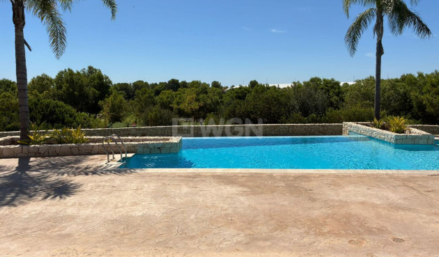 Odsprzedaż - Villa - Lo Romero Golf - Costa Blanca